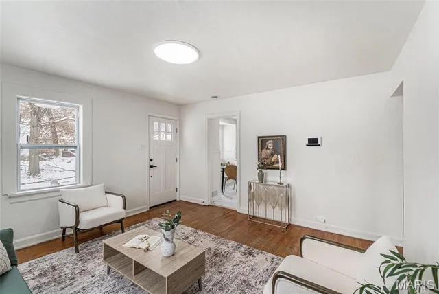 $99,900 | 24 Lamar Drive, St. Louis, MO 63136