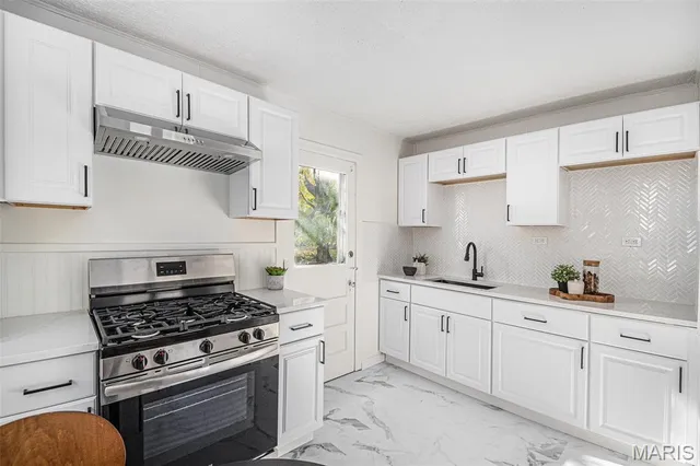 $99,900 | 24 Lamar Drive, St. Louis, MO 63136