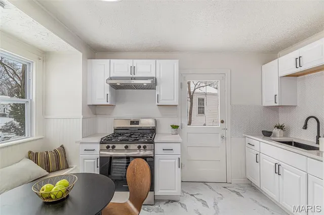 $99,900 | 24 Lamar Drive, St. Louis, MO 63136