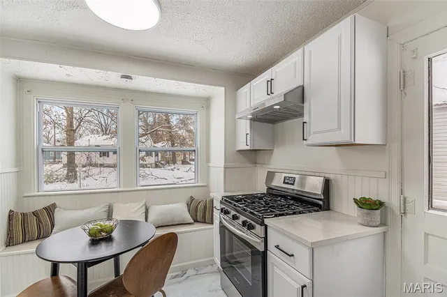 $99,900 | 24 Lamar Drive, St. Louis, MO 63136