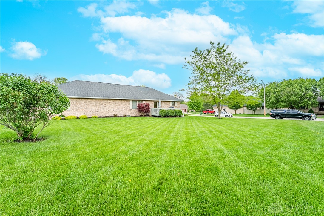 521 East Hoewisher Road Sidney, OH 45365 - Photo 12 of 42