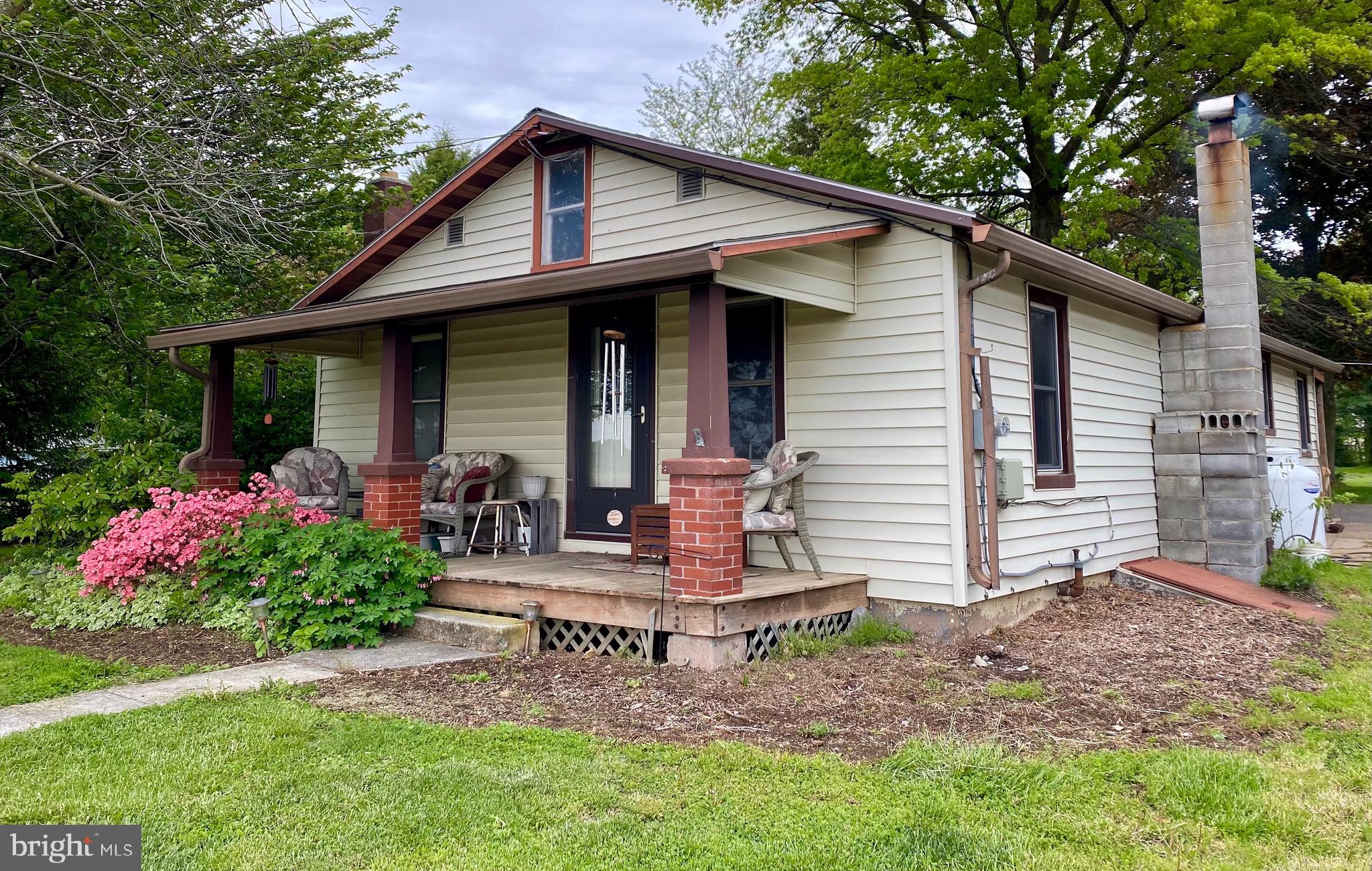 1602 South Forge Road Palmyra, PA 17078 - Photo 1 of 35 Main front photo