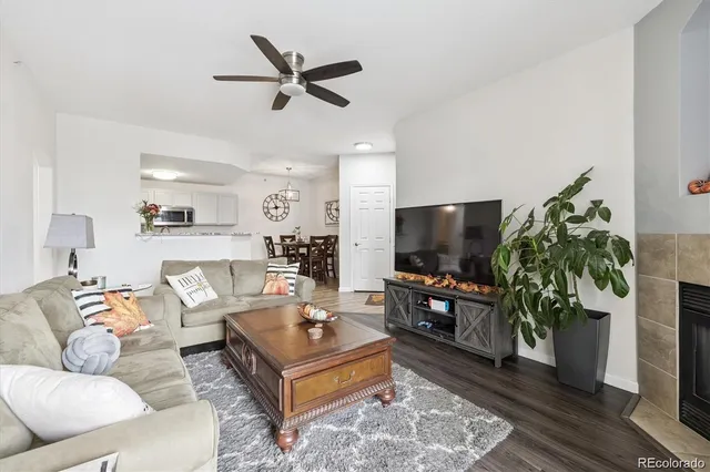 $1,700 | 7440 South Blackhawk Street, Unit 9204, Englewood, CO 80112