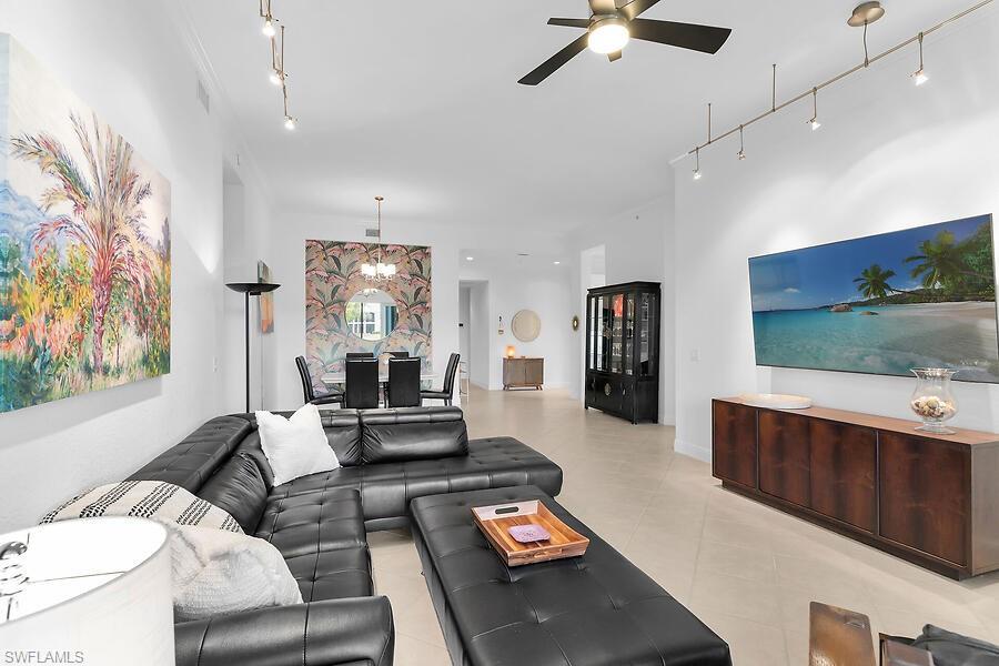 9292 Belle Court, Unit 101 Naples, FL 34114 - Photo 10 of 43