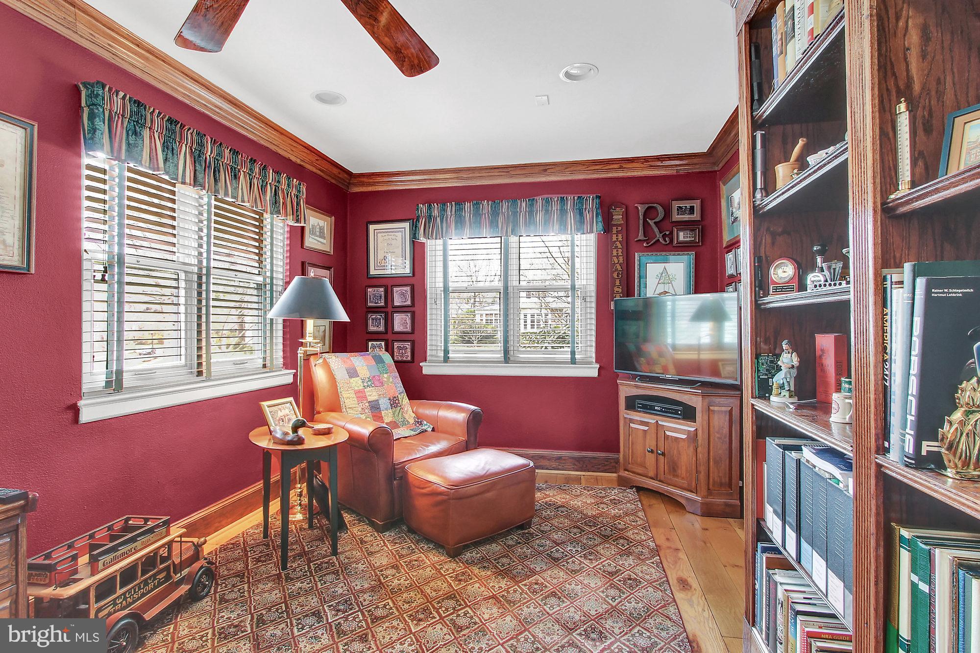 403 Marlow Road Baltimore, MD 21218 - Photo 9 of 36 Den/study