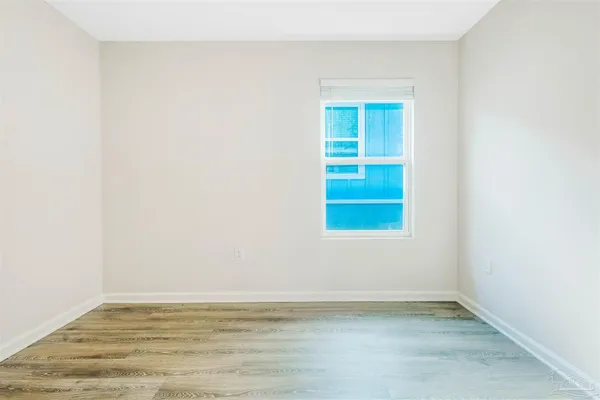 $2,200 | 4119 Whitetail Lane, Pensacola, FL 32526