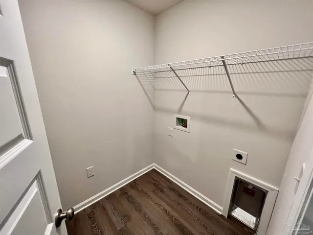 a view of a room with an empty space