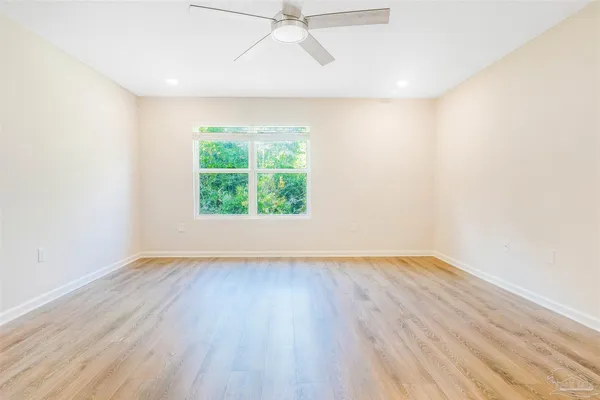 $2,200 | 4119 Whitetail Lane, Pensacola, FL 32526