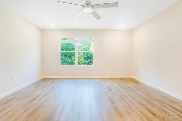 $2,200 | 4119 Whitetail Lane, Pensacola, FL 32526