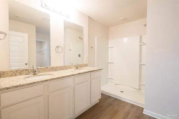 $2,200 | 4119 Whitetail Lane, Pensacola, FL 32526