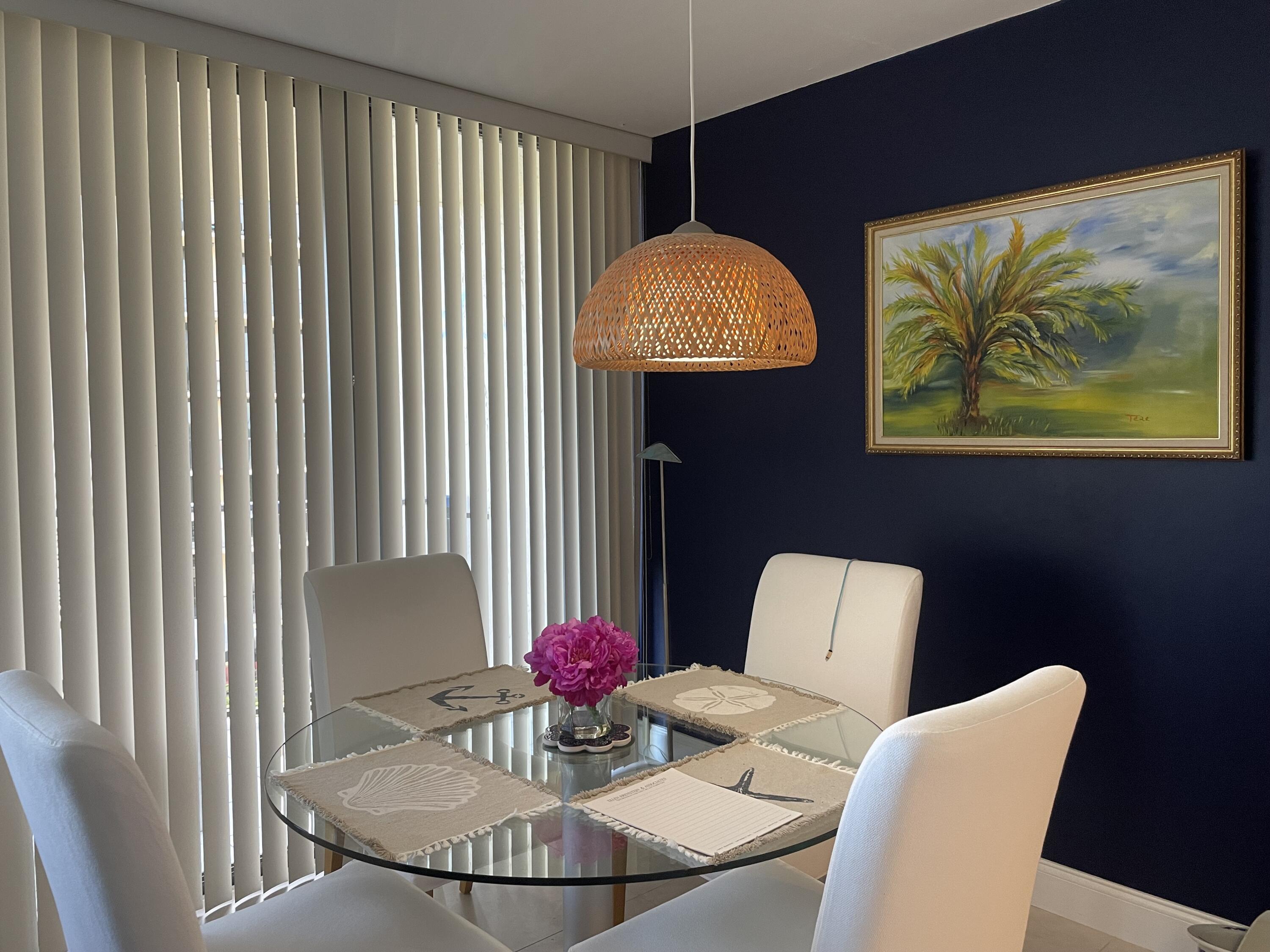 899 Jeffery Street, Unit 503 Boca Raton, FL 33487 - Photo 4 of 27 Dining Area