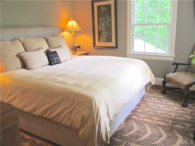 2221 Oxford Road Raleigh, NC 27608 - Photo 15 of 24 Photo 15