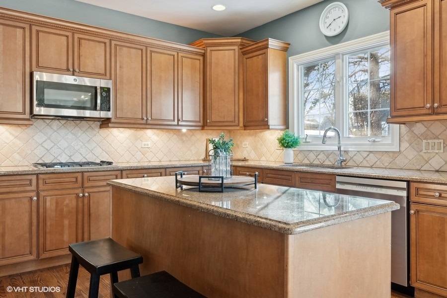 816 Spring Road Elmhurst, IL 60126 - Photo 18 of 53