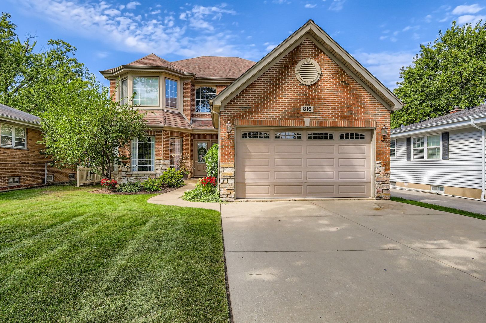 816 Spring Road Elmhurst, IL 60126 - Photo 2 of 53
