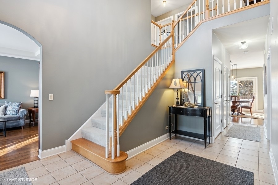 816 Spring Road Elmhurst, IL 60126 - Photo 5 of 53