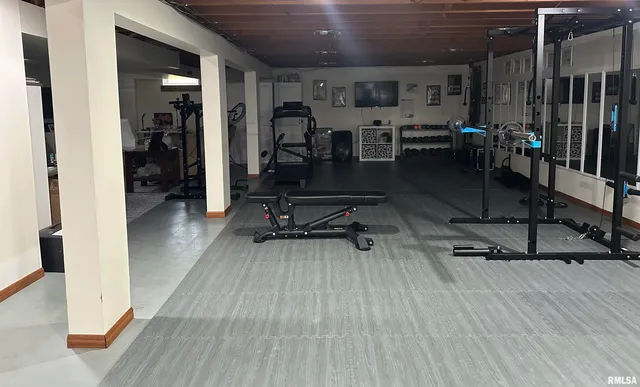 $249,900 | 1630 North 1813th Lane, Paloma, IL 62359