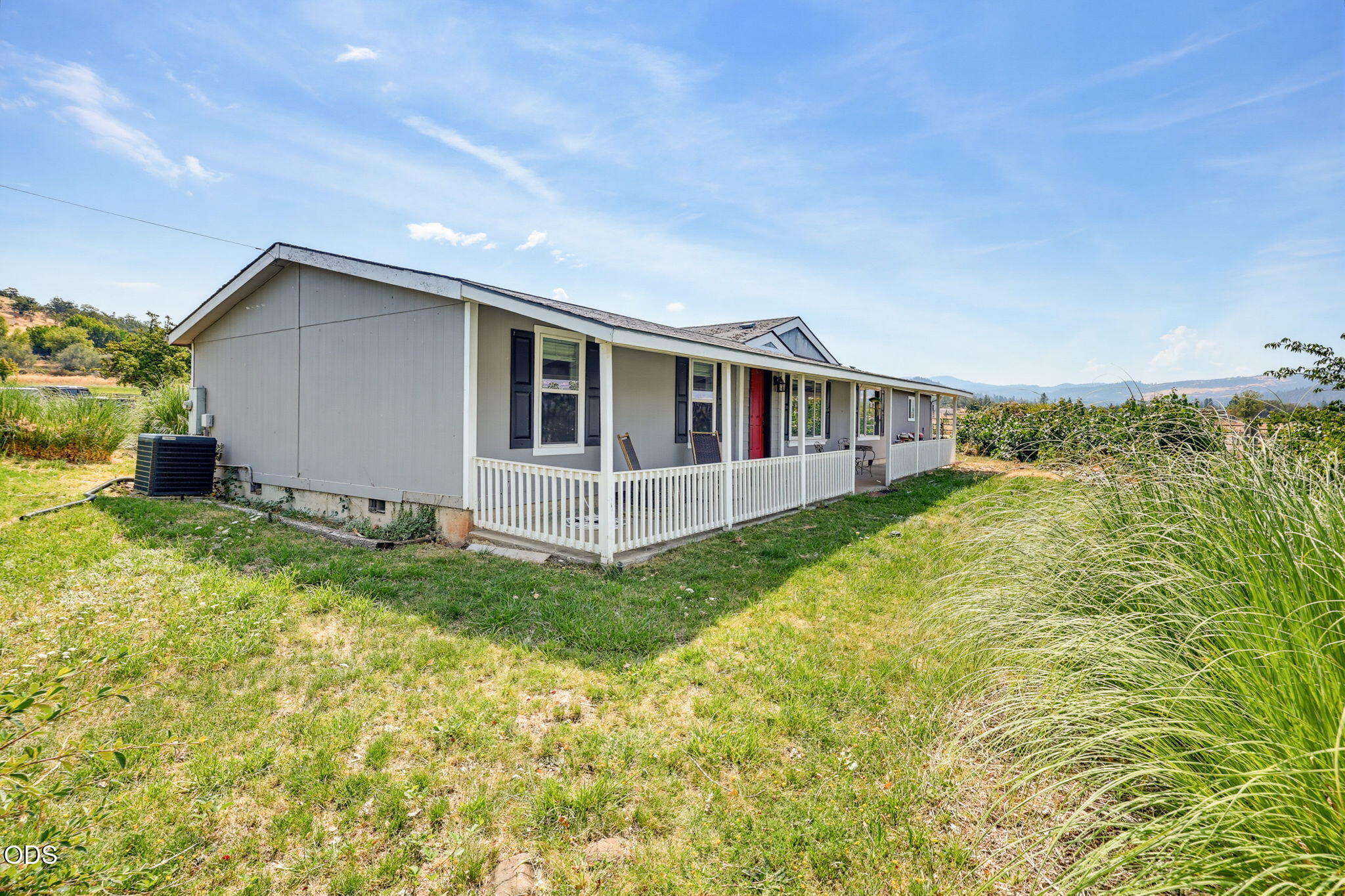 1241 Dry Creek Road Eagle Point, OR 97524 - Photo 7 of 58 Gallery Image 7