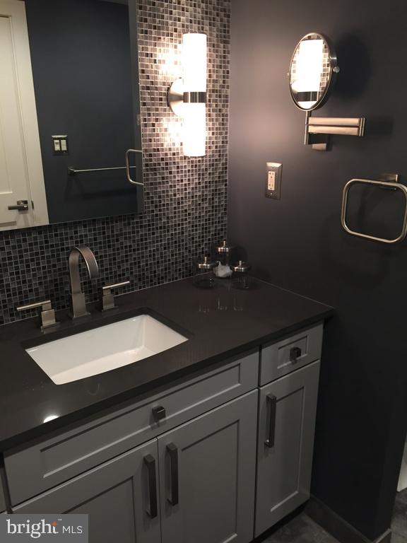 1029 North Stuart Street, Unit 710 Arlington, VA 22201 - Photo 14 of 26