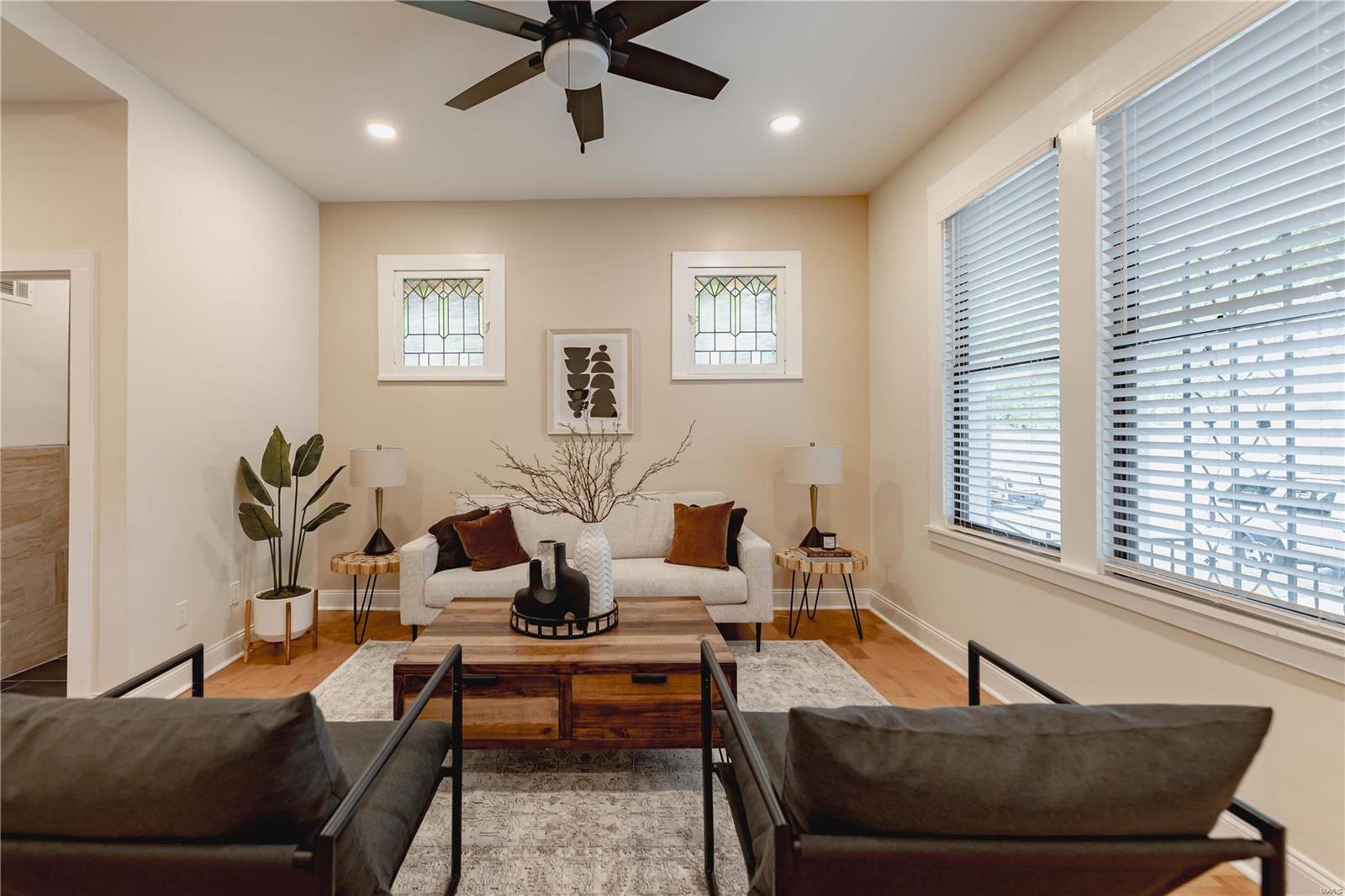 6010 Morgan Ford Road St. Louis, MO 63116 - Photo 7 of 33