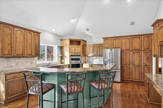 $850,000 | 13703 47th Street Northeast, St. Michael, MN 55376