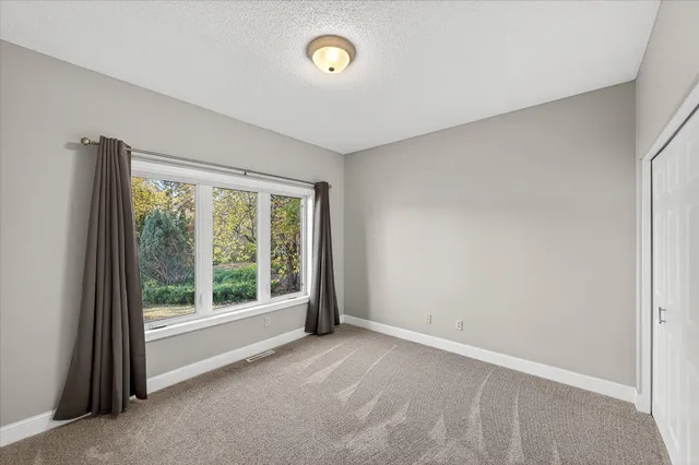 $850,000 | 13703 47th Street Northeast, St. Michael, MN 55376