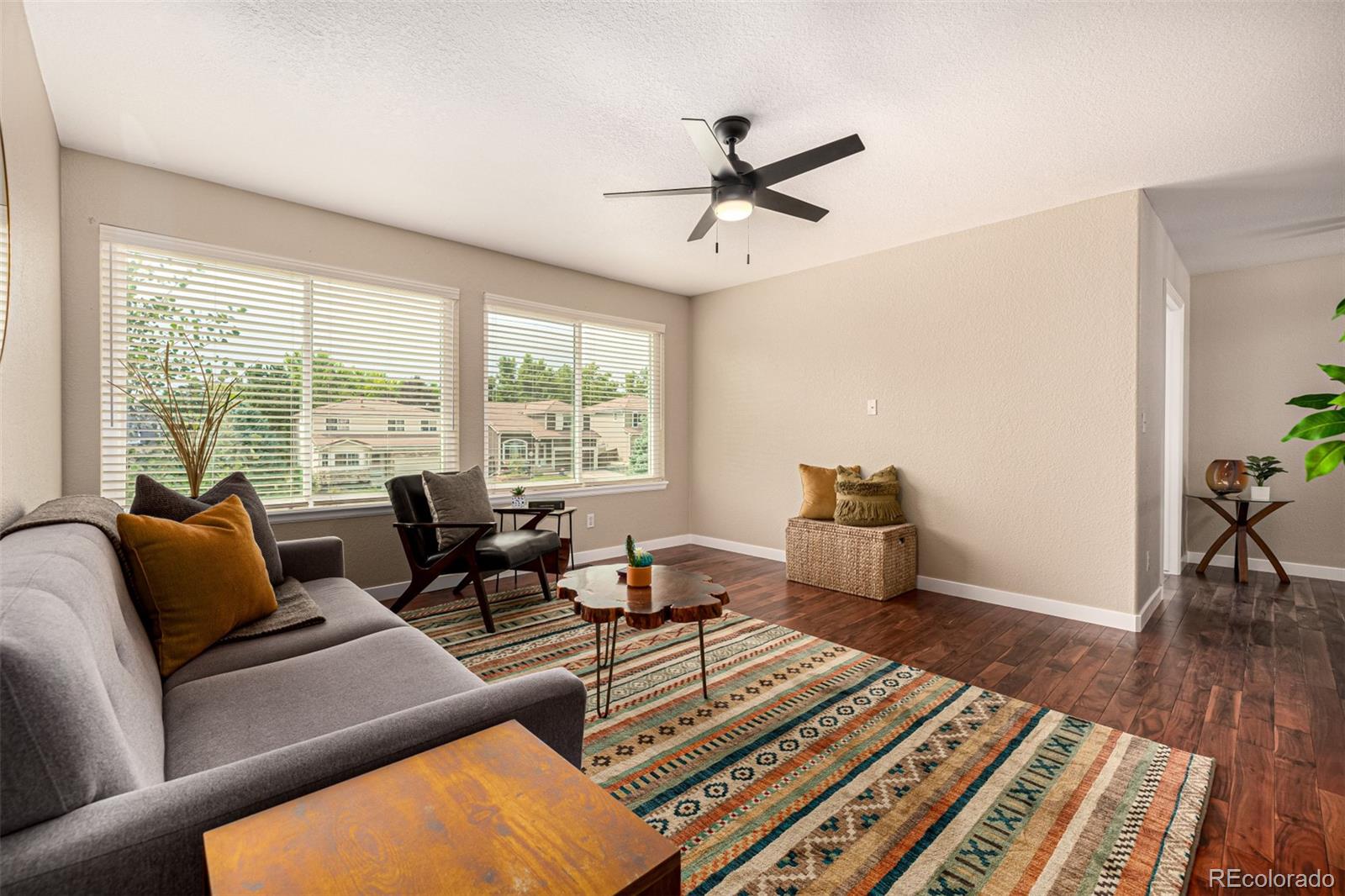 10344 Spring Water Peak Highlands Ranch, CO 80129 - Photo 32 of 49 Gallery Image 32