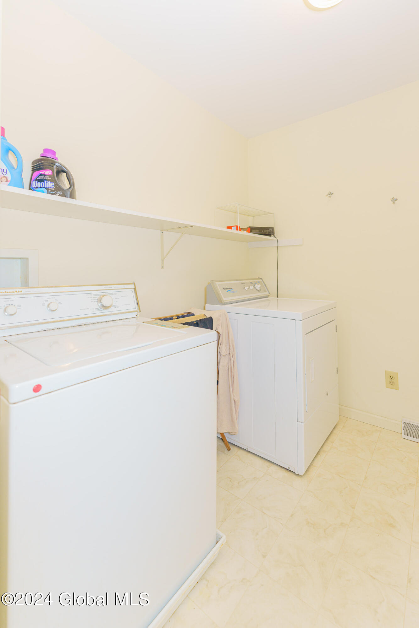 6 Rainbow Drive Colonie, NY 12110 - Photo 43 of 57 Bathroom 4