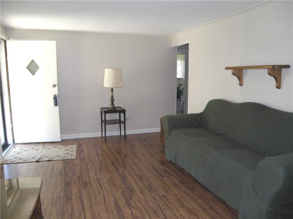 3416 Lockridge Road Pittsburgh, PA 15234 - Photo 4 of 23 Gallery Image 4
