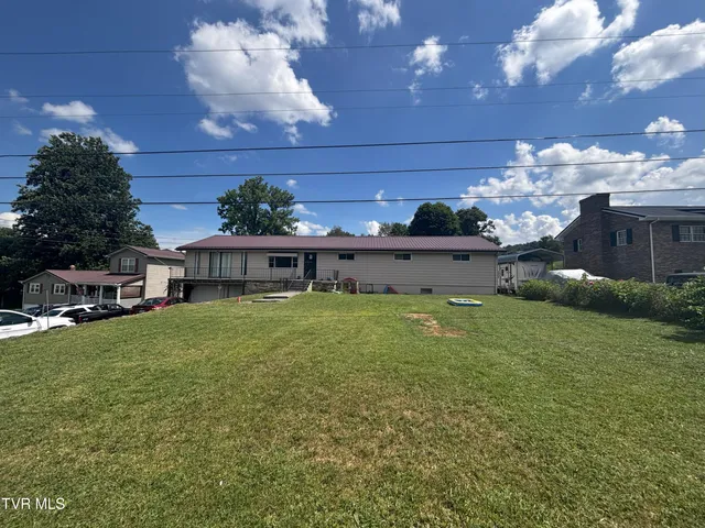 $147,500 | 6002 Mew Road, Castlewood, VA 24224