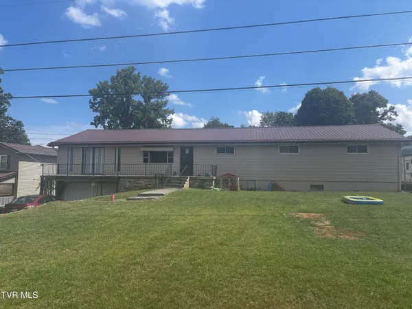 $147,500 | 6002 Mew Road, Castlewood, VA 24224