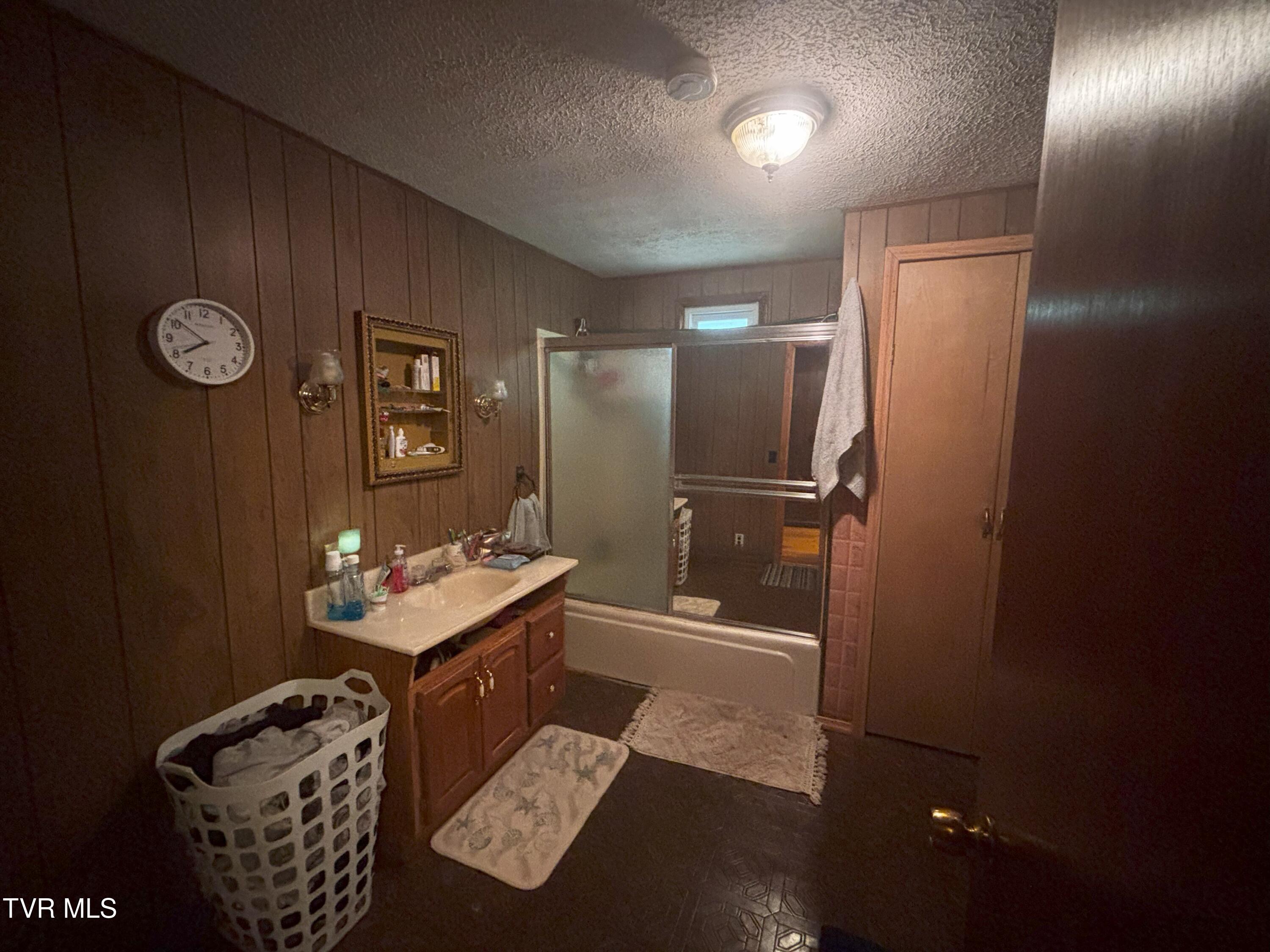 6002 Mew Road Castlewood, VA 24224 - Photo 22 of 35 IMG_4083