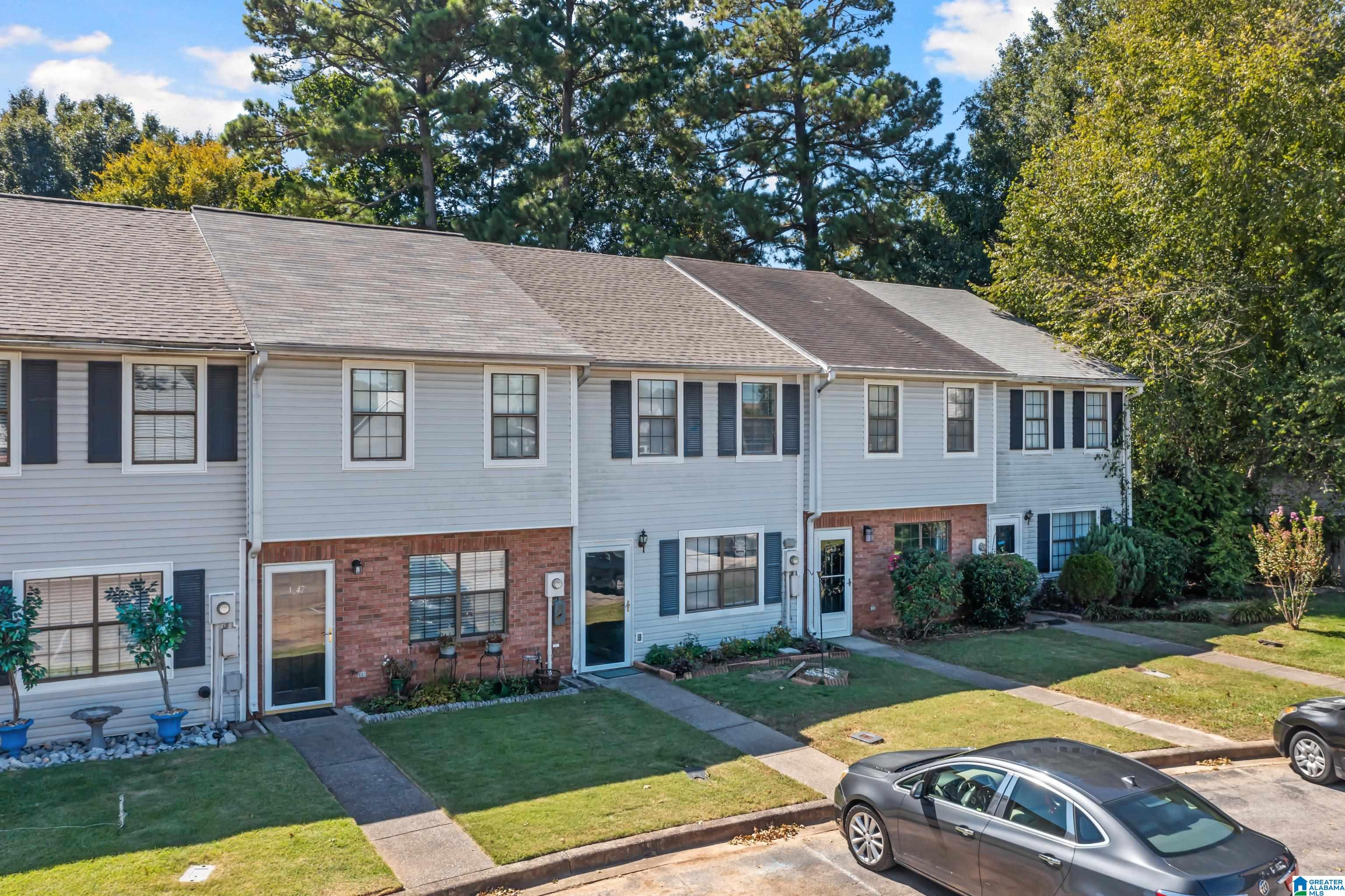 1543 Applegate Lane Alabaster, AL 35007 - Photo 2 of 24