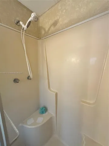 $2,150 | 3930 Country Place, Winter Haven, FL 33880