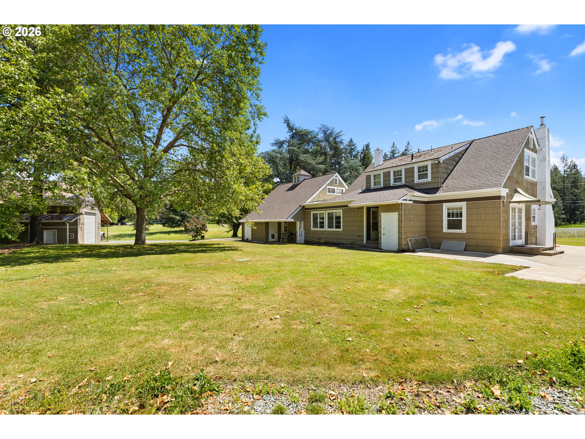 1631 Glenbrook Loop Road Riddle, OR 97469 - Photo 37 of 45