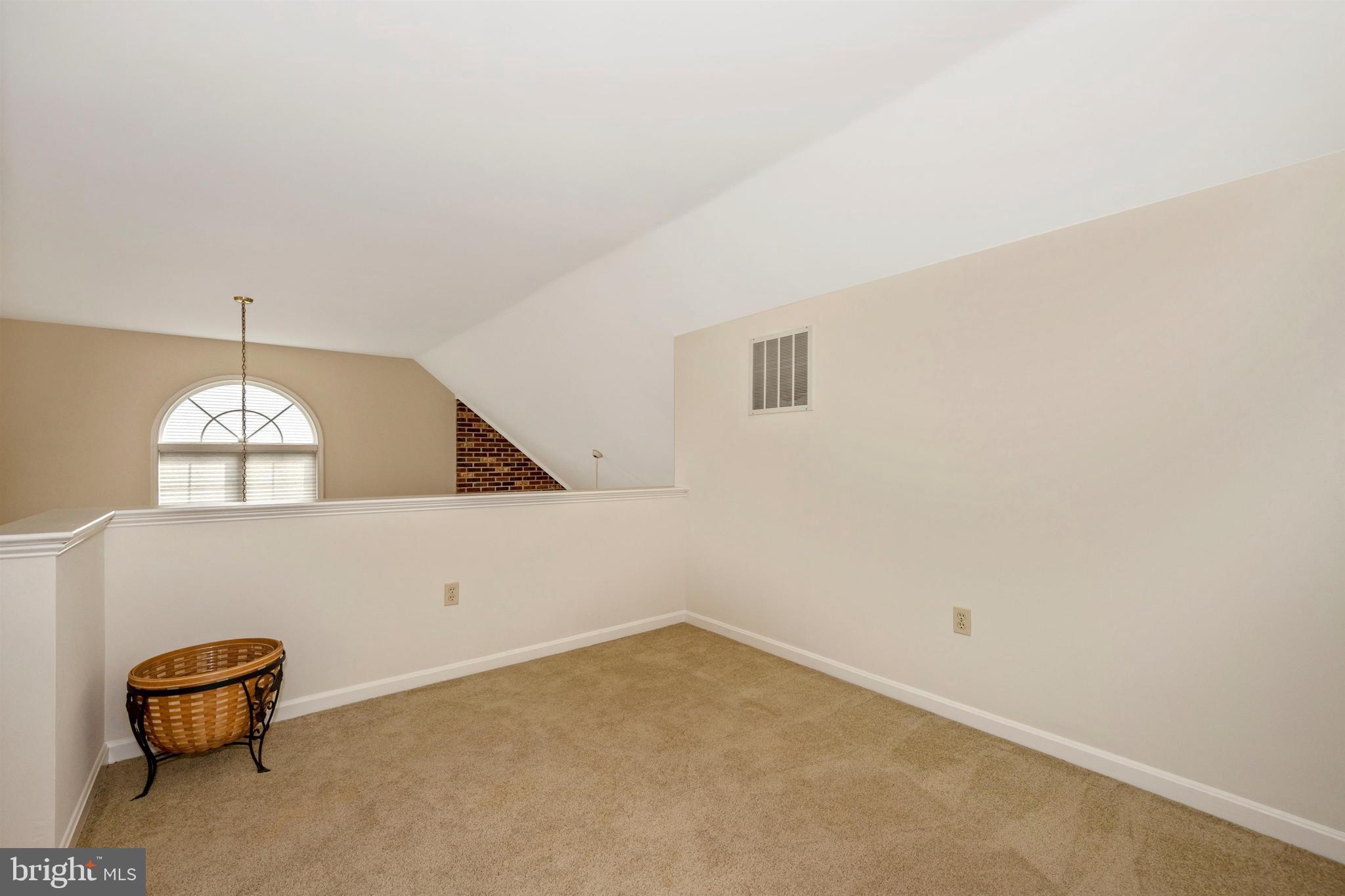 4622 Newington Road Jefferson, MD 21755 - Photo 27 of 55 Gallery Image 27