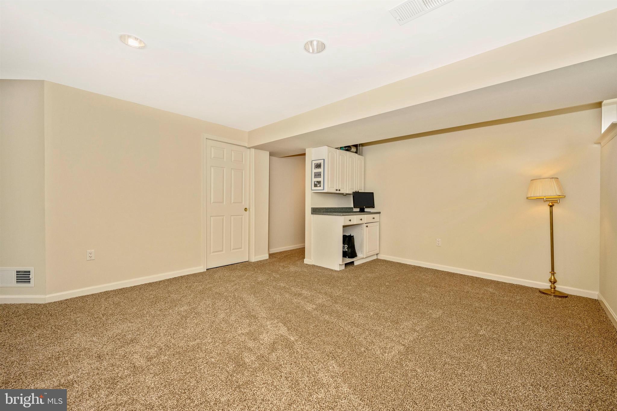 4622 Newington Road Jefferson, MD 21755 - Photo 34 of 55 Gallery Image 34