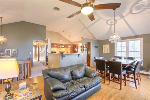 8 Rolfe Road Marlborough, MA 01752 - Photo 6 of 28 Gallery Image 6