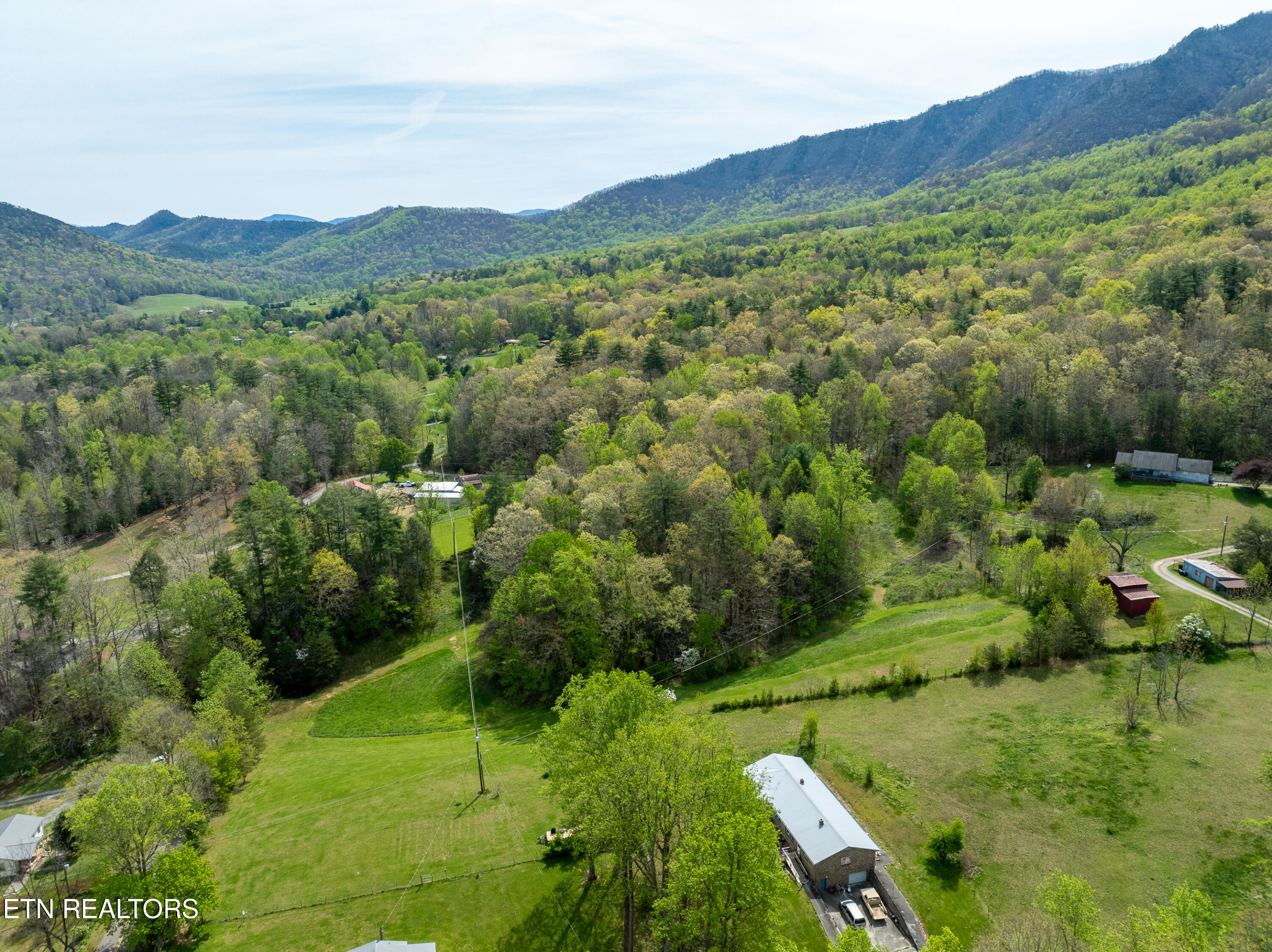 Dry Valley Road Townsend, TN 37882 - Photo 4 of 28 DJI_0005-HDR