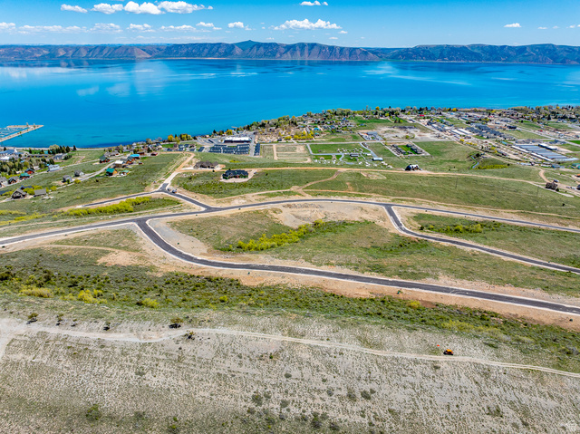 433 North Lakeview Traverse Road, Unit 38 Garden City, UT 84028 - Photo 5 of 10