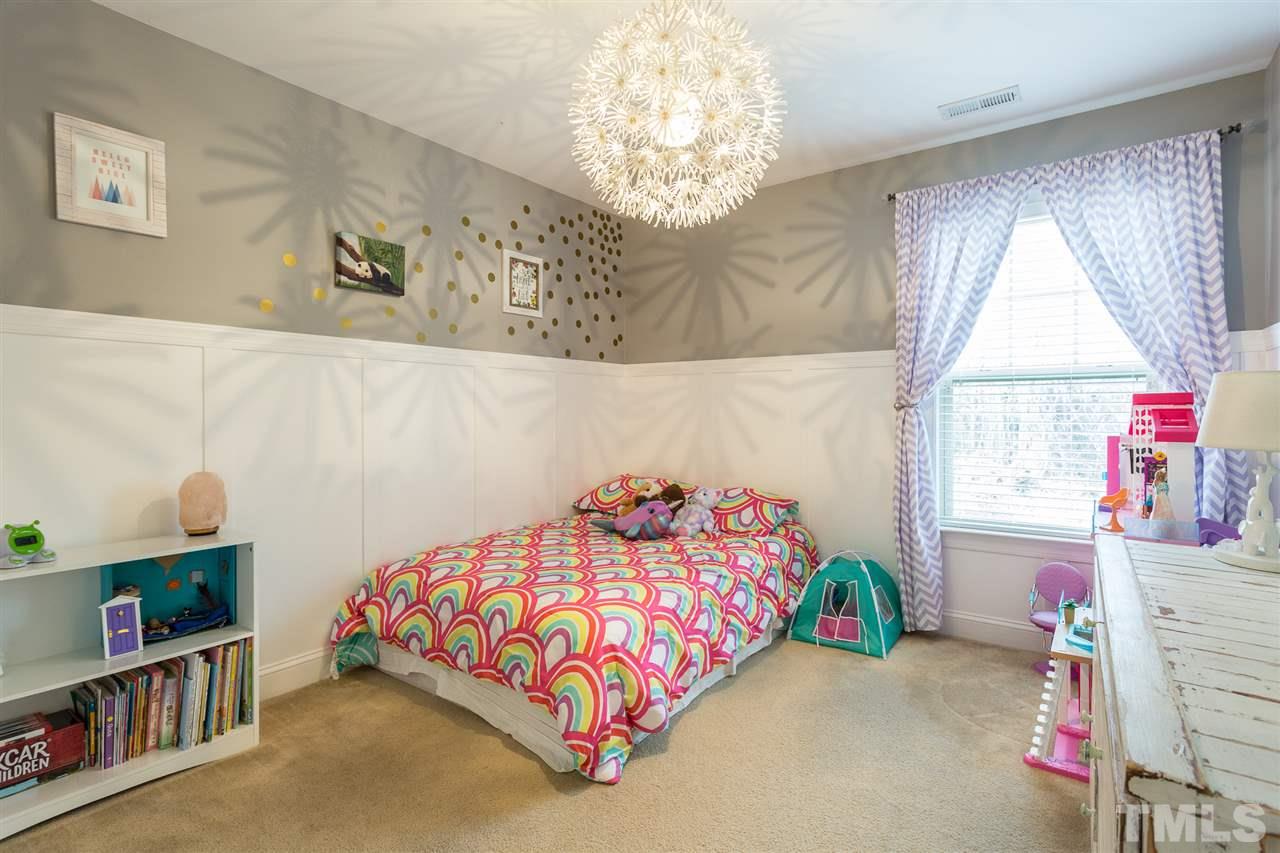 516 Bouree Circle Raleigh, NC 27606 - Photo 21 of 29 Gallery Image 21