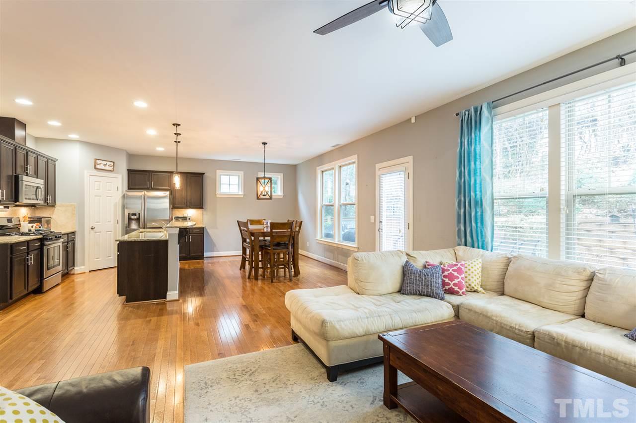 516 Bouree Circle Raleigh, NC 27606 - Photo 9 of 29 Gallery Image 9