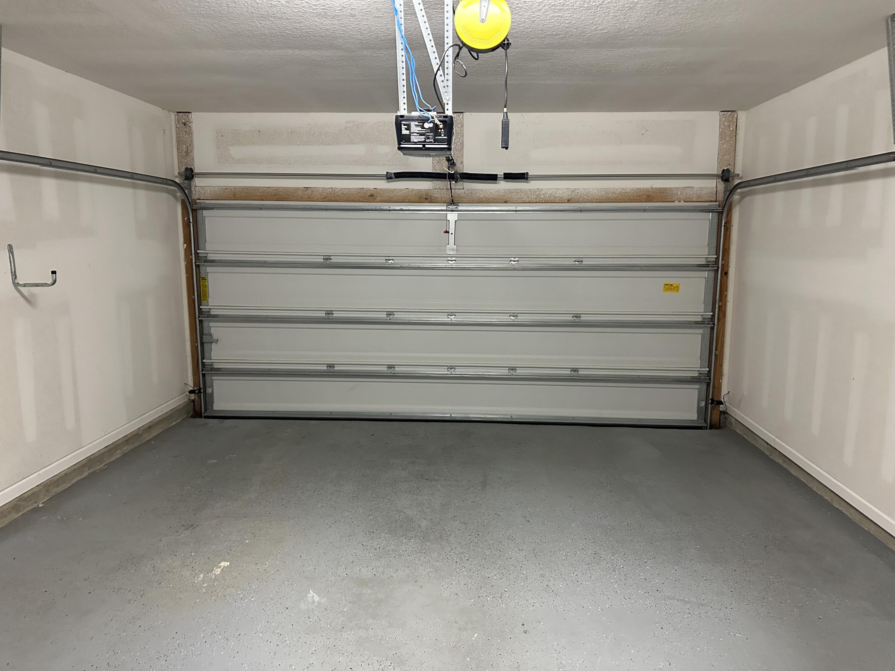 260 Cornelia Street Freeport, FL 32439 - Photo 30 of 31 a close view of closet