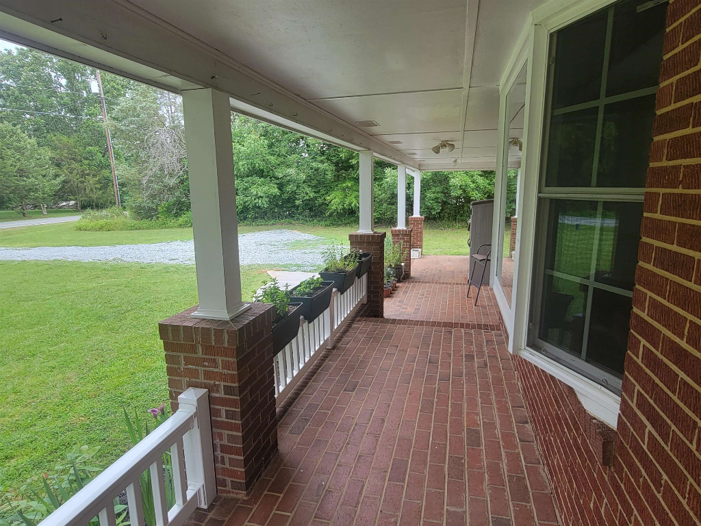 2106 Long Dairy Road Graham, NC 27253 - Photo 25 of 33 Gallery Image 25
