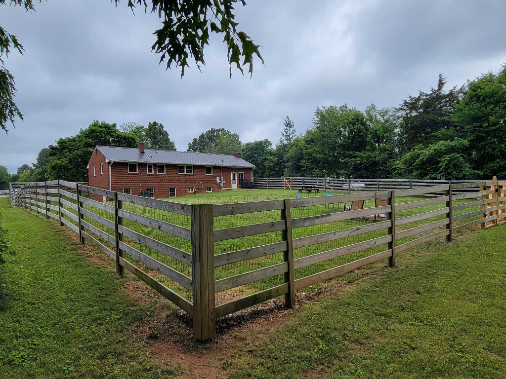 2106 Long Dairy Road Graham, NC 27253 - Photo 26 of 33 Gallery Image 26