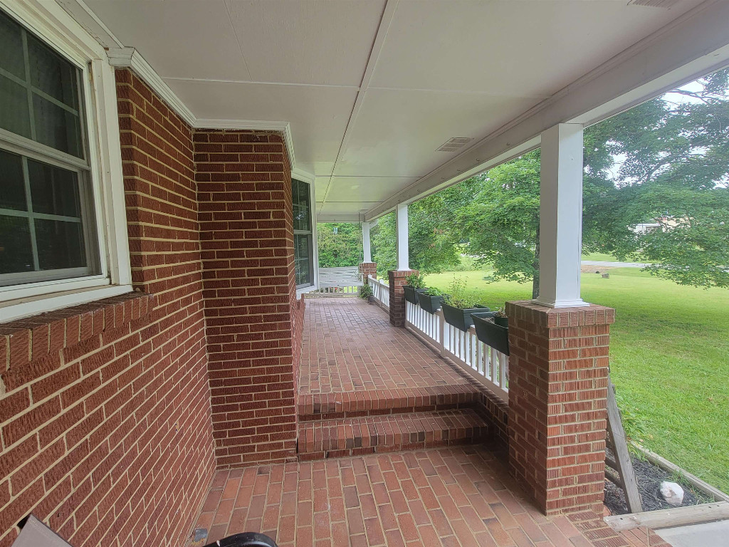 2106 Long Dairy Road Graham, NC 27253 - Photo 27 of 33 Gallery Image 27