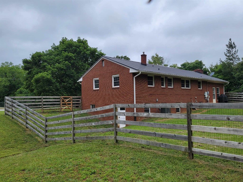 2106 Long Dairy Road Graham, NC 27253 - Photo 30 of 33 Gallery Image 30