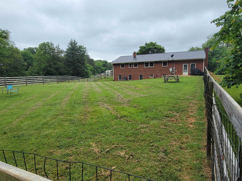 2106 Long Dairy Road Graham, NC 27253 - Photo 31 of 33 Gallery Image 31