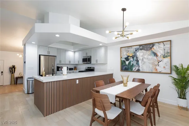 $3,500 | 9762 Silver Dusk Court, Las Vegas, NV 89183