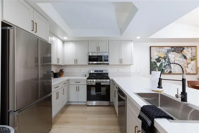 $3,500 | 9762 Silver Dusk Court, Las Vegas, NV 89183