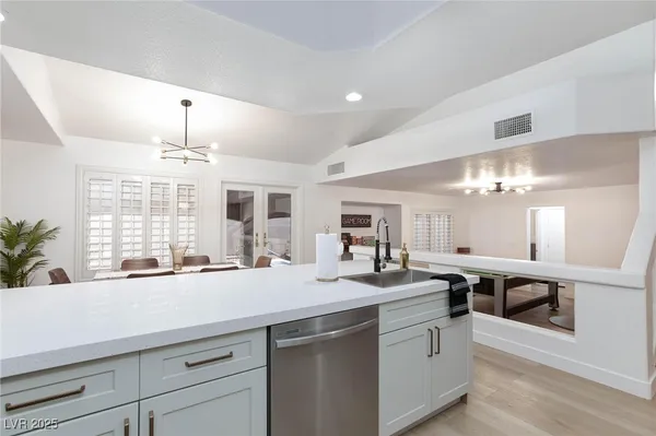 $3,500 | 9762 Silver Dusk Court, Las Vegas, NV 89183